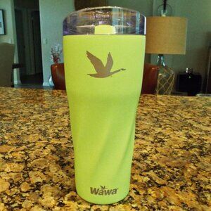 Wawa 24 oz. Stainless Steel Insulated Tumbler in Rare Lime Green - Excellent!